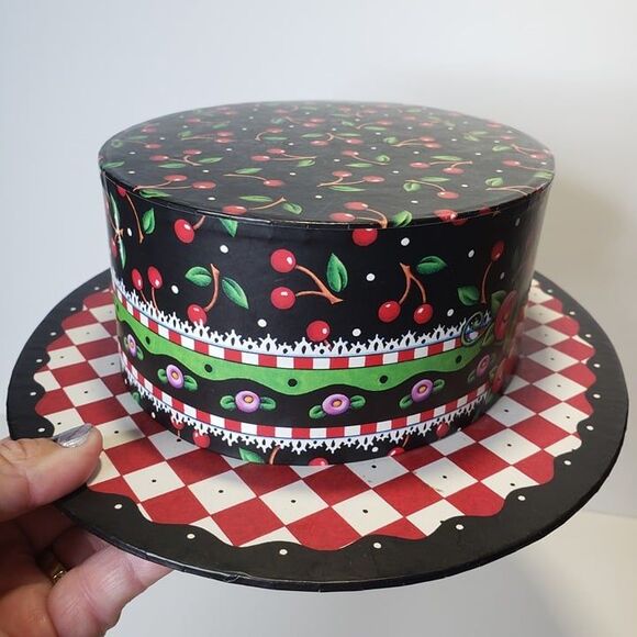 Vintage Mary Engelbreit 2000 Black Cherries Hat Box Decor - Picture 6 of 7